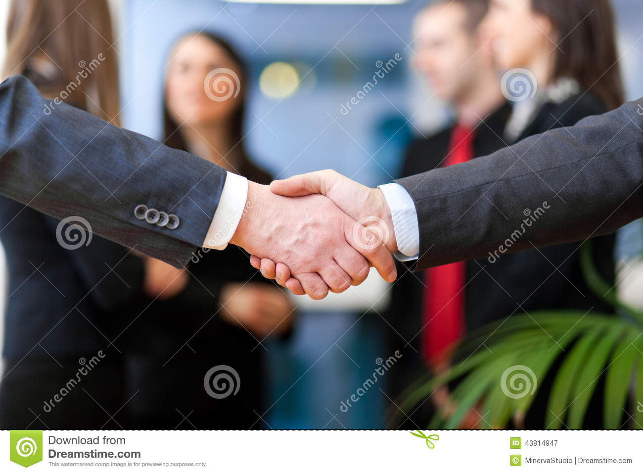 “tyc7111cc太阳成集团”普京就职演讲:俄面临历史性抉择定会取得成功(图2) 太阳成tyc7111cc官网